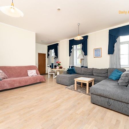 Daily Apartments - Apartment With Bath Reval Esterno foto