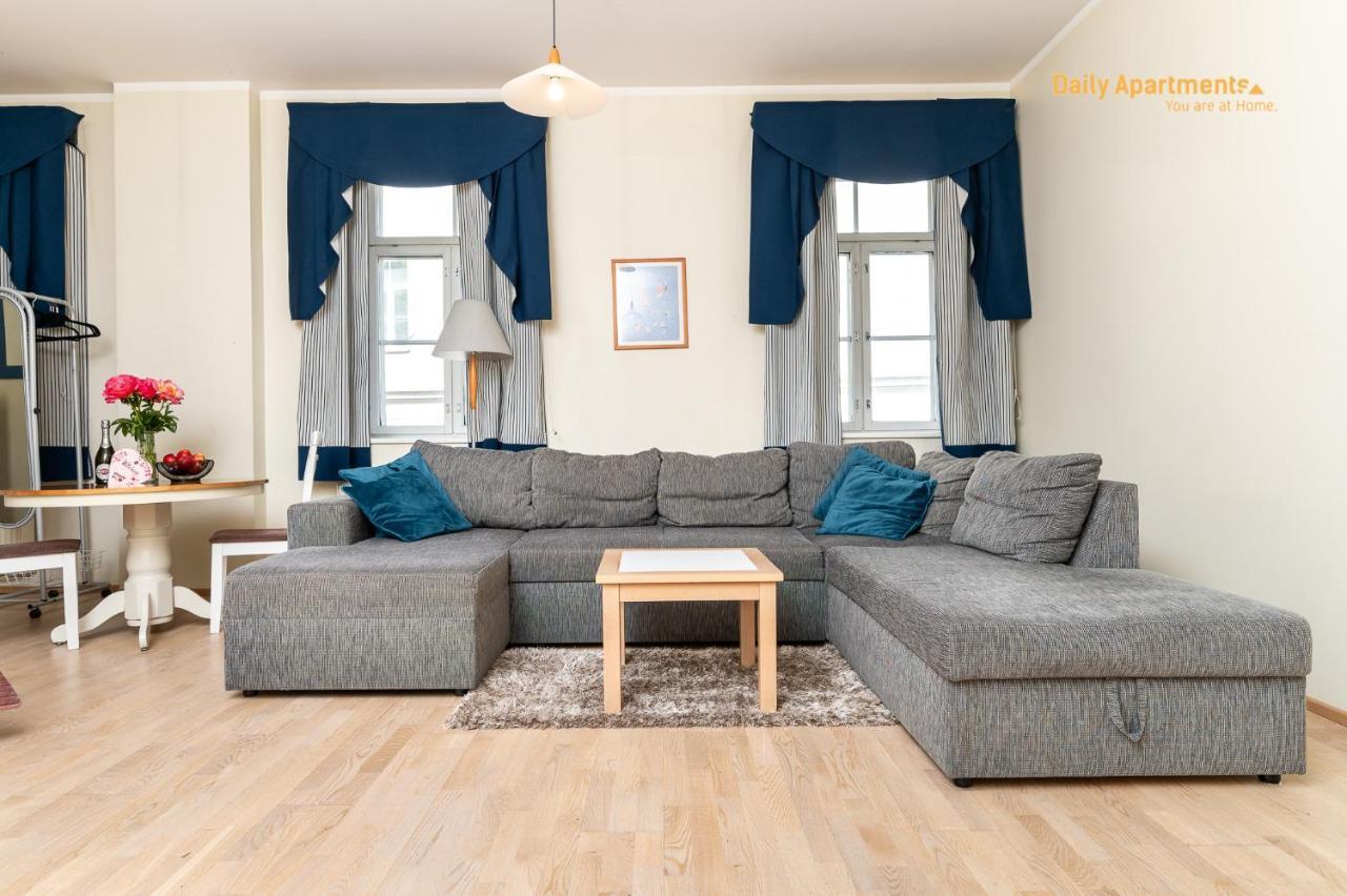 Daily Apartments - Apartment With Bath Reval Esterno foto