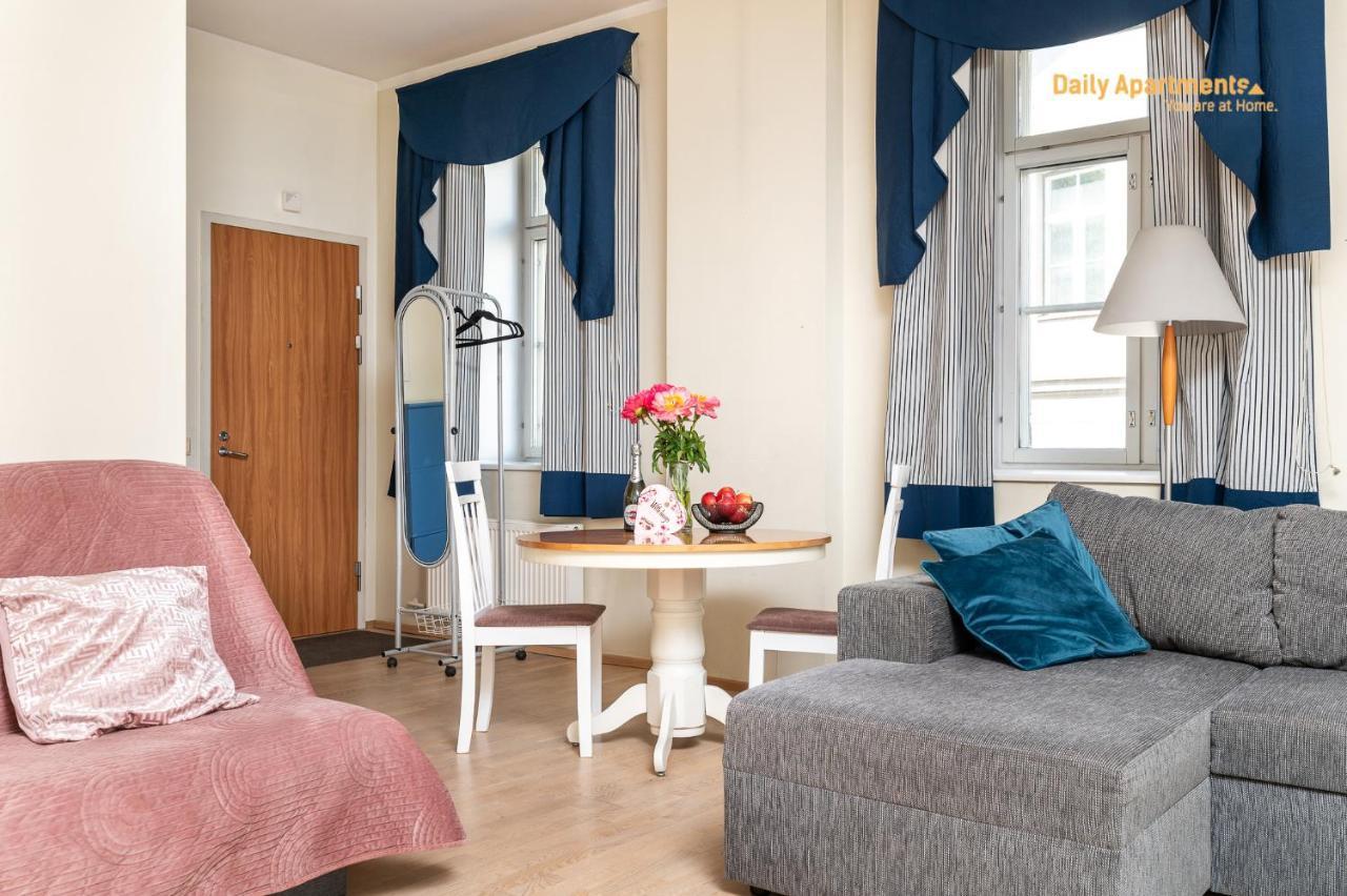 Daily Apartments - Apartment With Bath Reval Esterno foto