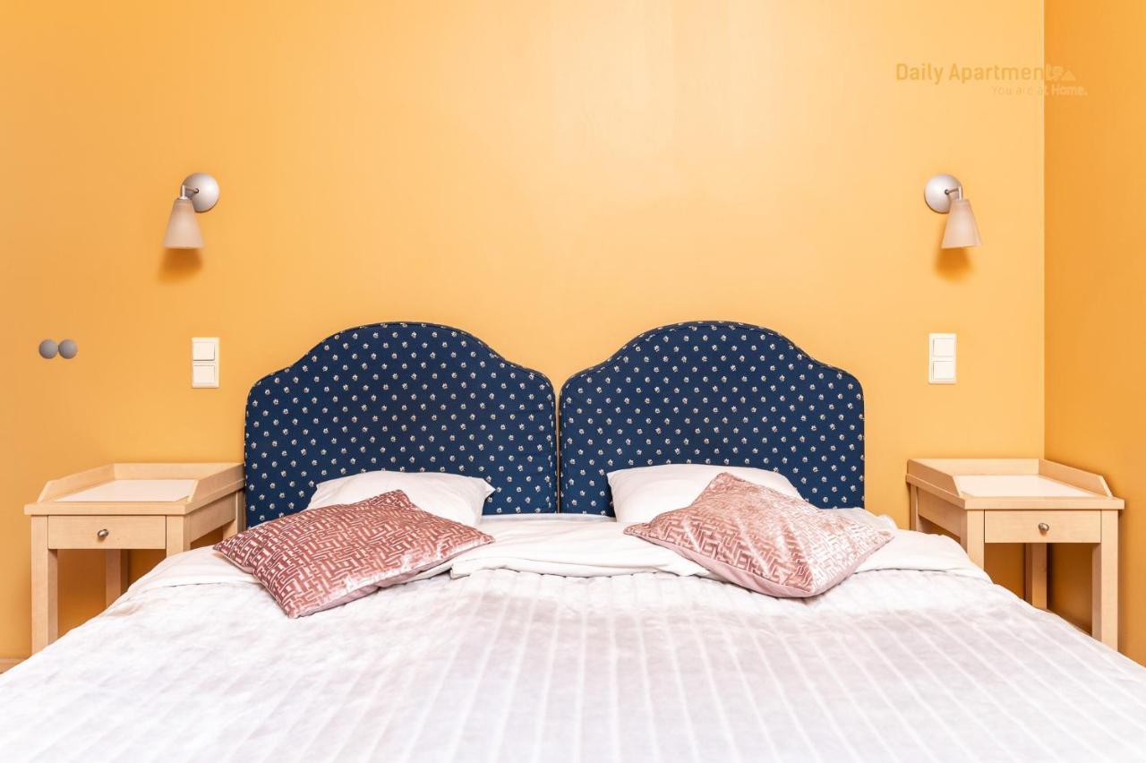 Daily Apartments - Apartment With Bath Reval Esterno foto