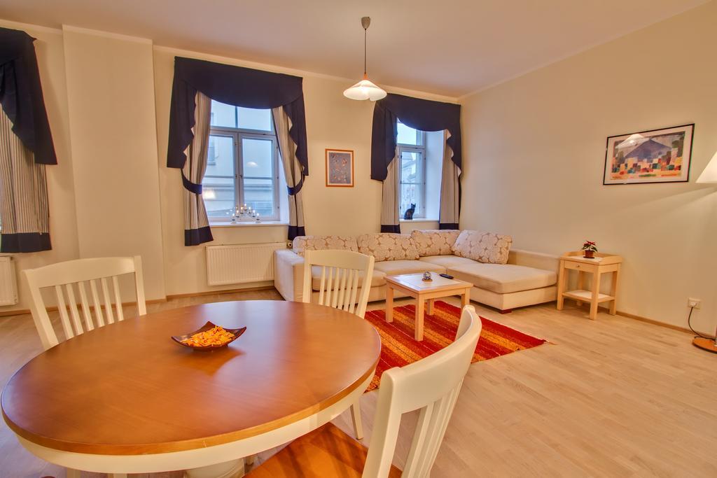 Daily Apartments - Apartment With Bath Reval Esterno foto
